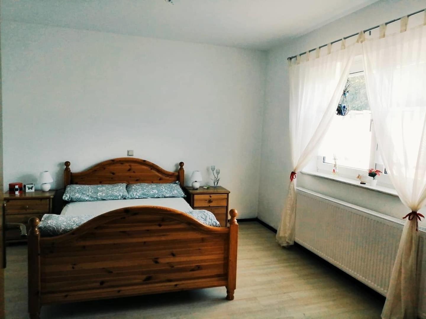 76 Qm Whg Im Eg Haus-Wohlfuehloase Vor Der Haustuer Διαμέρισμα Gladenbach Εξωτερικό φωτογραφία